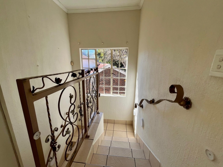 3 Bedroom Property for Sale in Safari Gardens North West